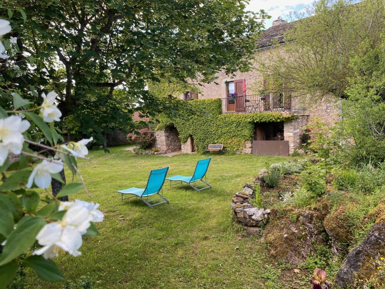 Auberge De Cadenas Veyreau Екстериор снимка